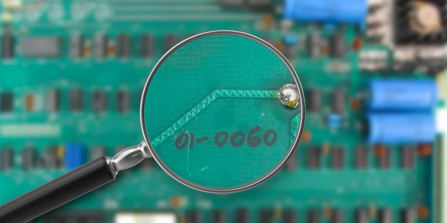 راز شماره سریال دست‌نویس روی کامپیوتر Apple 1 فاش شد