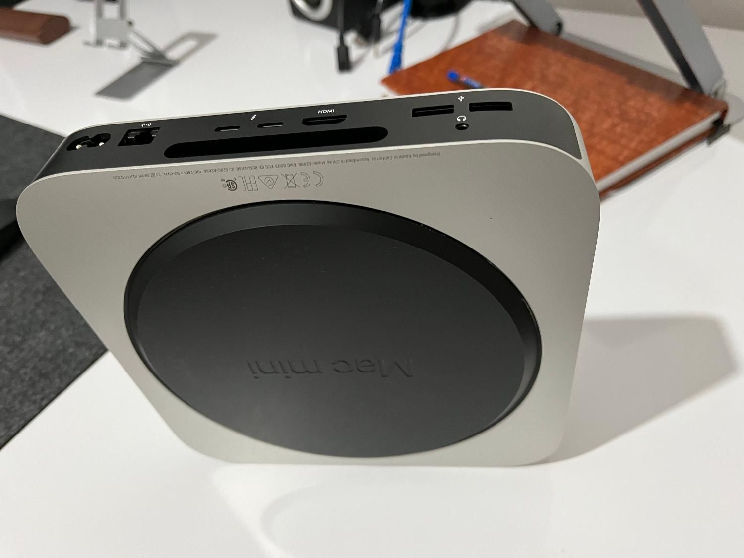 Mac mini MMFJ3J/A [シルバー] Apple Mac mini MMFJ3J/A [シルバー] / Early 2023 /M2チップ搭載